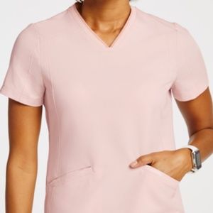 Jaanuu Women’s v-neck scrub top